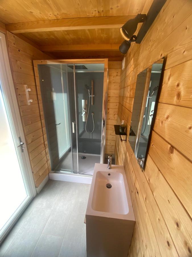 Chambre Dans Logement Partage Chez L Habitant Avec Piscine De 1 A 3 Chambres Grieges ภายนอก รูปภาพ